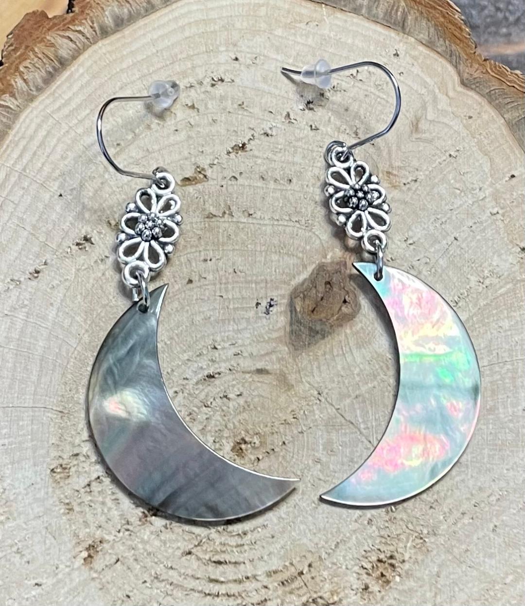 NEW Crescent Moon Natural Black Lip Shell Charm Earrings