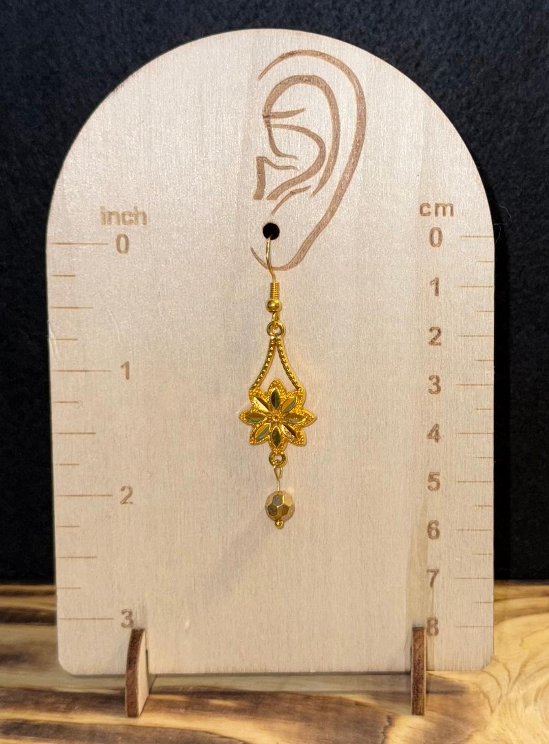 NEW Gold Flower Dangle Earrings w/ Faceted Gold Beads
