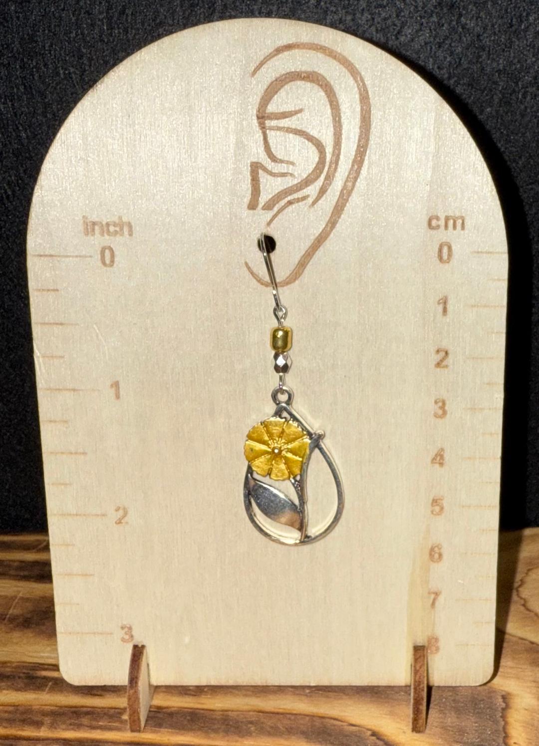 NEW Silver & Gold Flower Drop Earrings w/ Beads