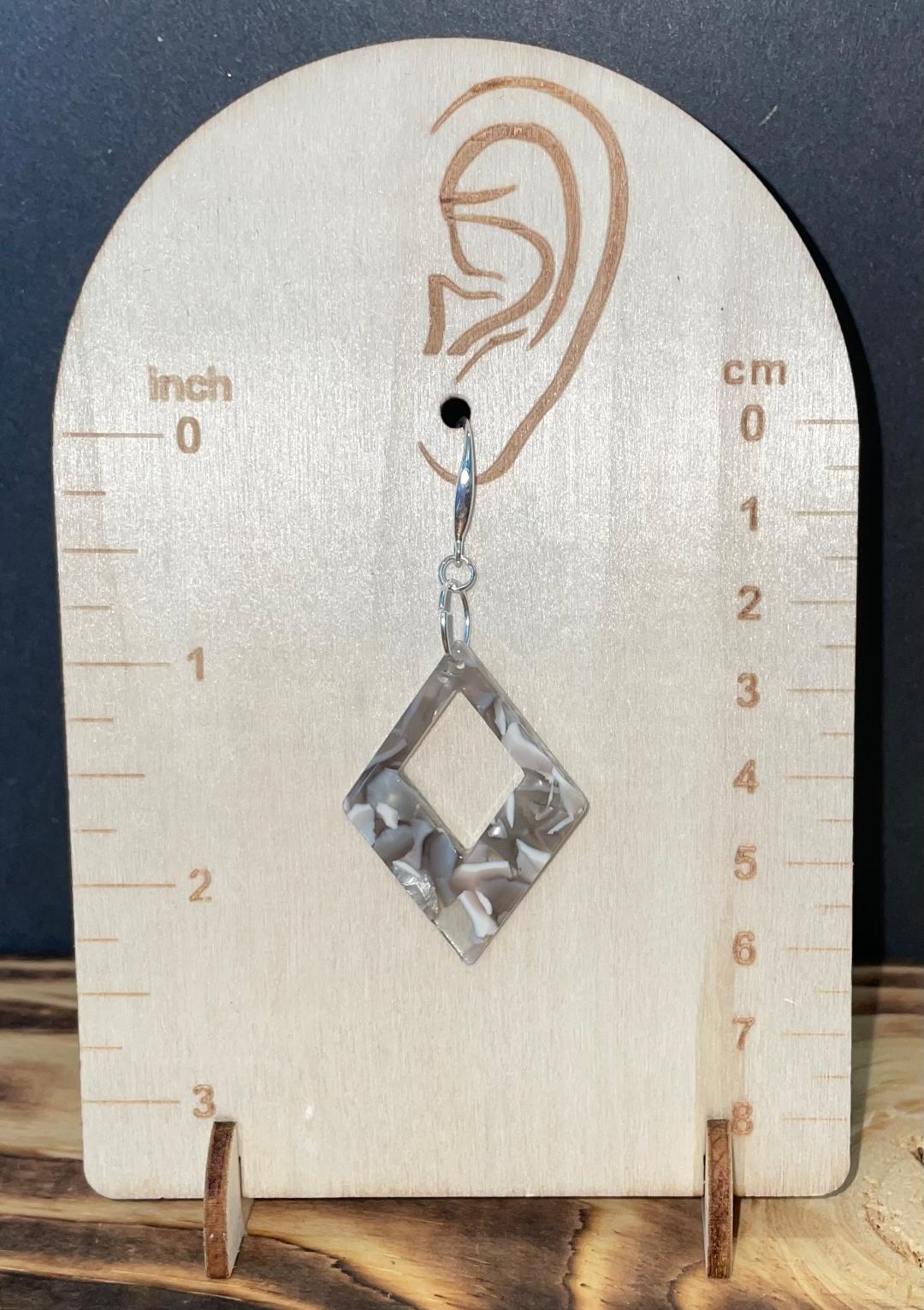 NEW Gray White Geometric Diamond Shape Acrylic Earrings