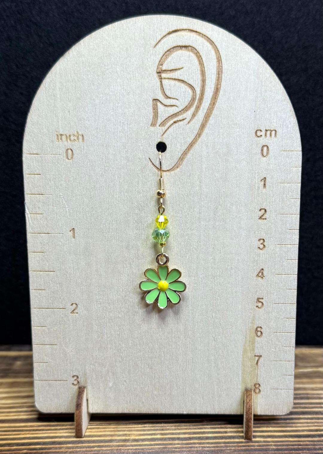 NEW Vibrant Green Daisy Charm Earrings w/ Glass Beads