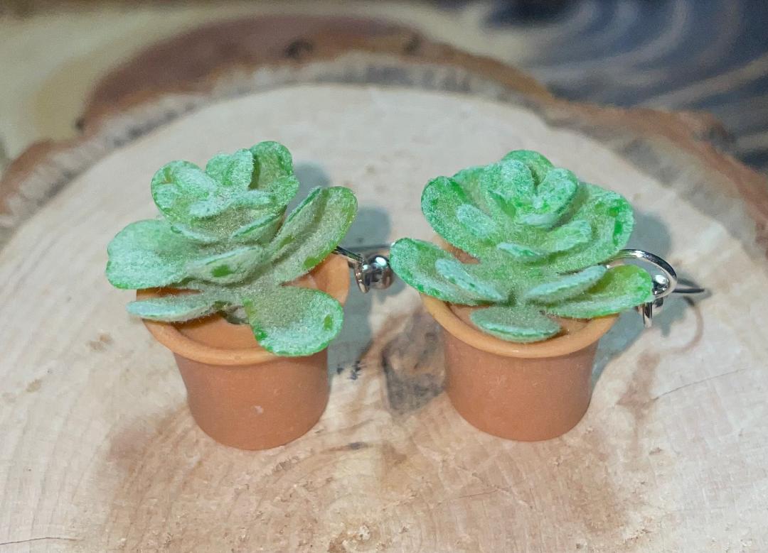NEW Potted Plant Green Succulent Drop Earrings