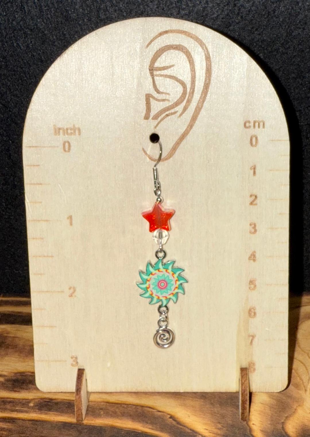 NEW Green Pinwheel Sun / Orange Star Dangle Earrings