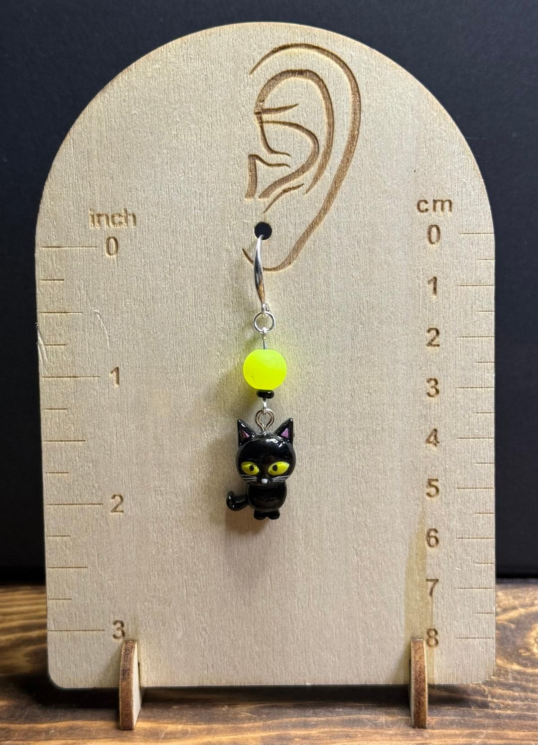 NEW Halloween Black Cat w/ Green Eyes & Plated Glass Beads