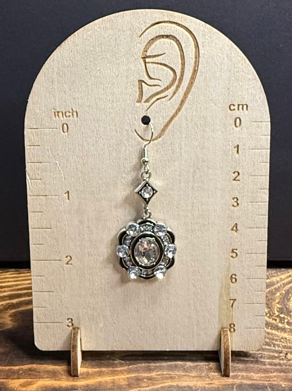 NEW Dramatic Large Rhinestone Setting Black, Silver Earrings
