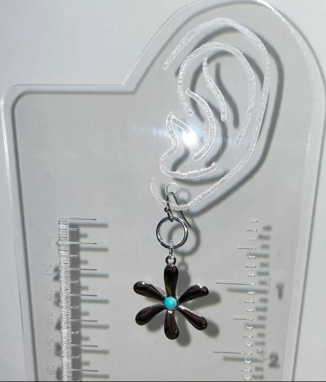 NEW Hand Assembled Large Silver Petal Flower Hippie Dangle Drop Earrings