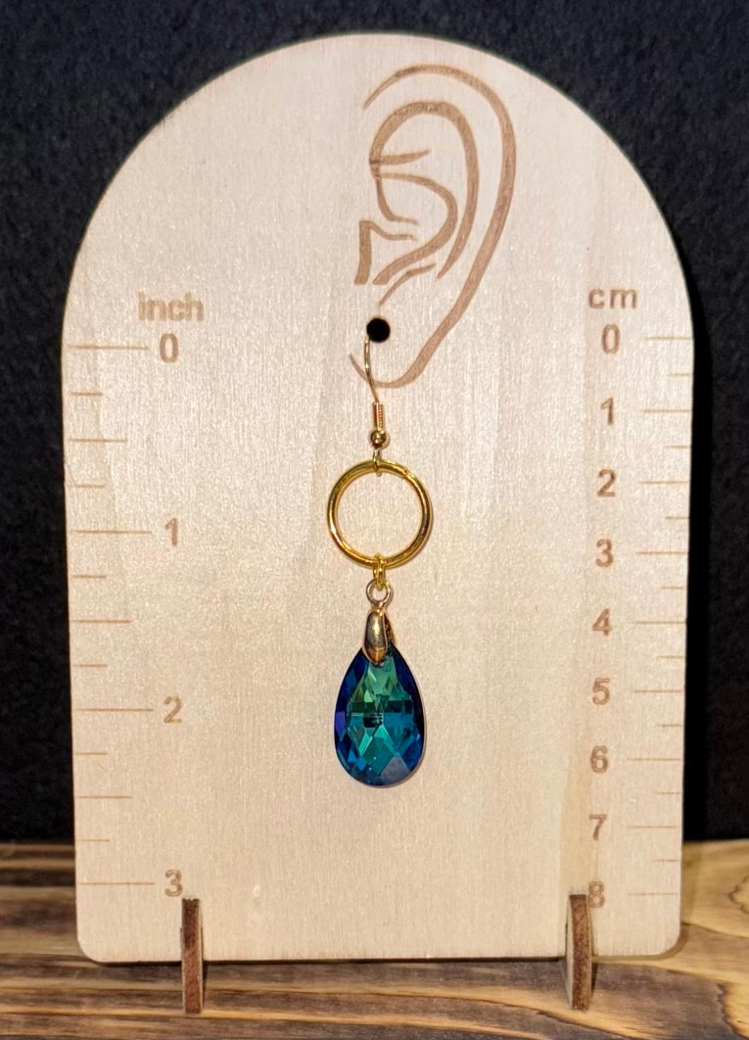 NEW Ocean Teal Blue Teardrop Rhinestone Earrings