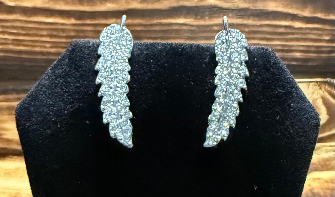 NEW Rhinestone Leaf Shaped Post Earrings