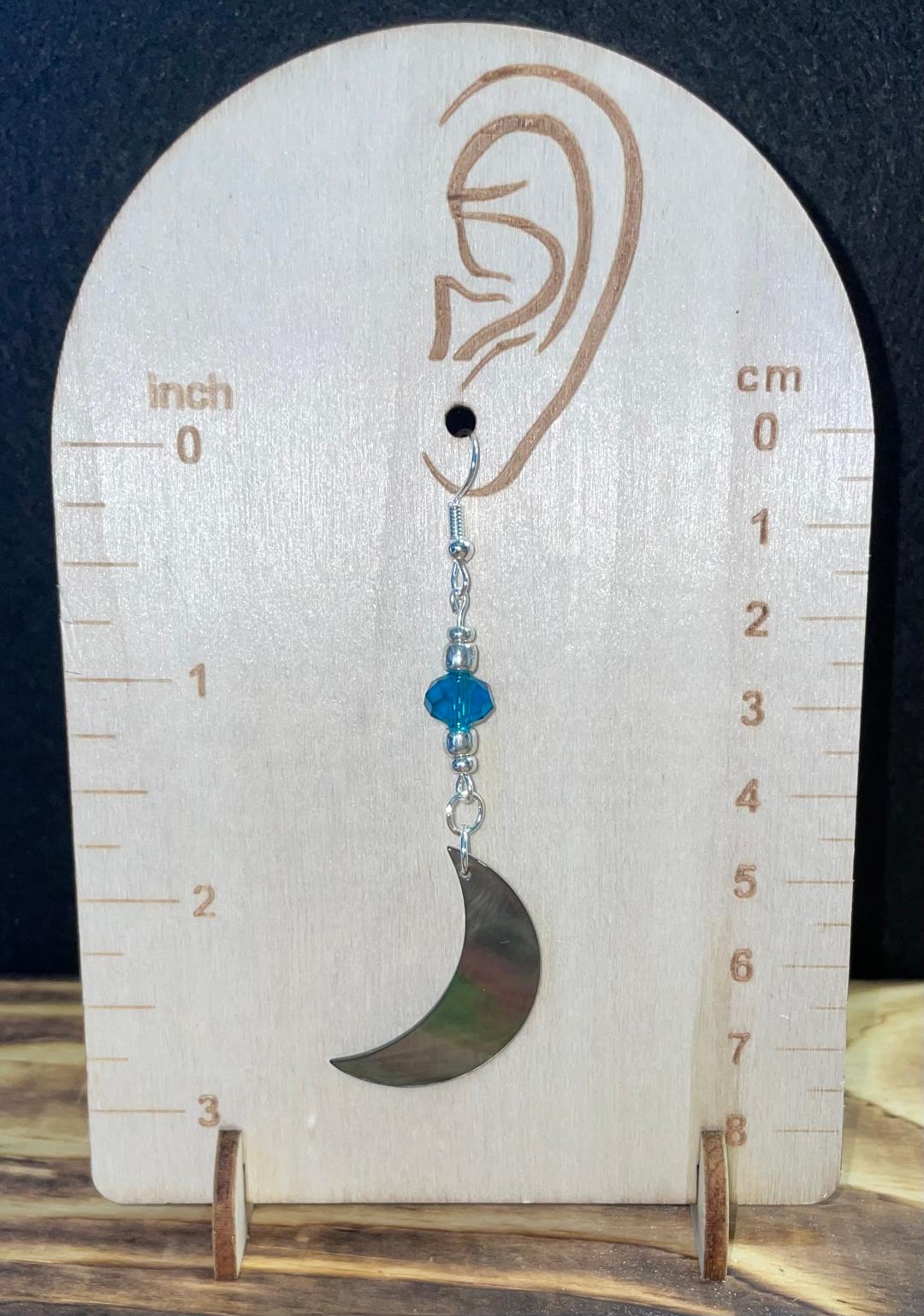 NEW Natural Black Lip Shell Crescent Moon Earrings w/ Teal Faceted Beads