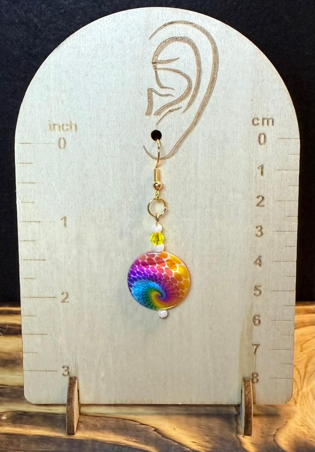 NEW Round Hippie Tie Dye Coin Shaped Earrings w/ Faceted Glass Yellow Beads