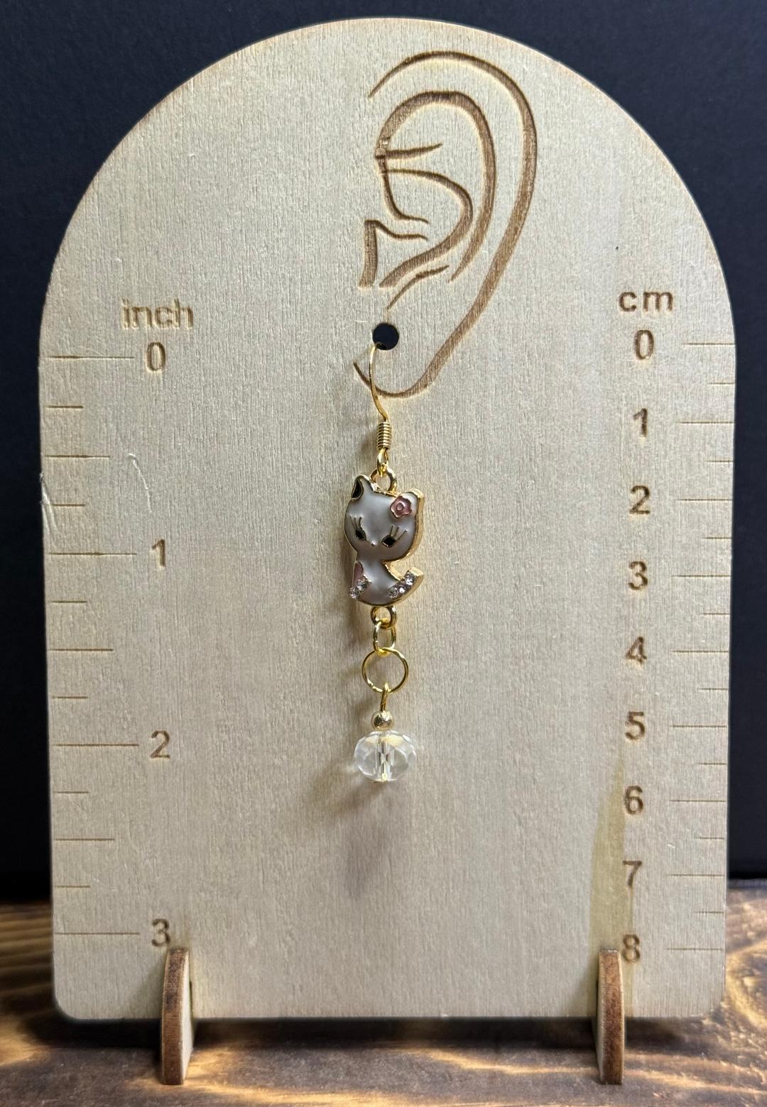 NEW White Enamel Kitten Cat Earrings w/ Rhinestones & Glass Beads
