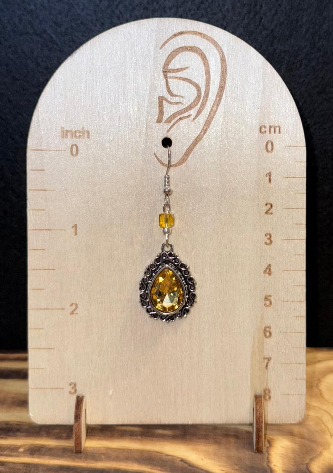 NEW Filigree Yellow Rhinestone & Glass Bead Earrings