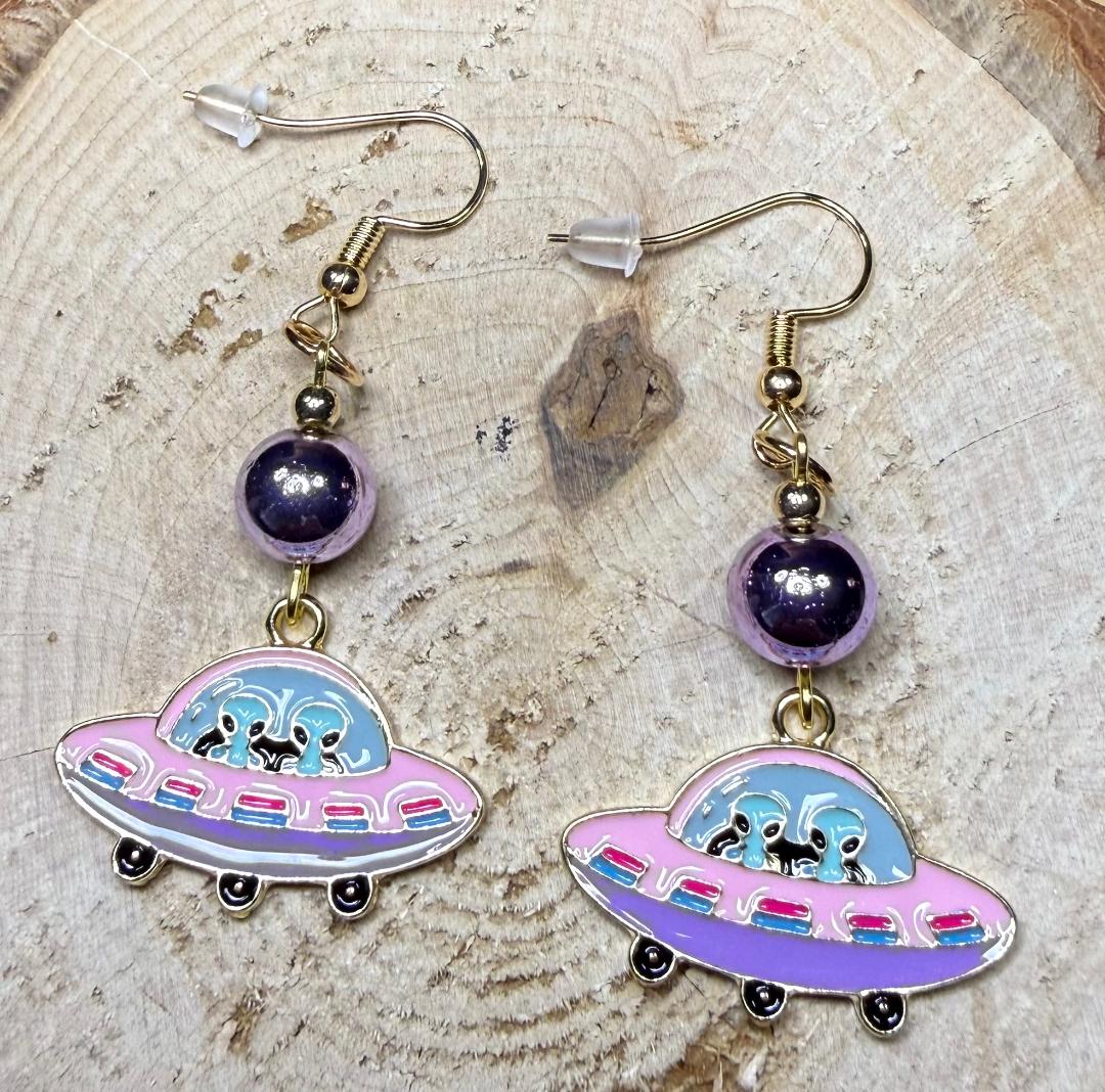 NEW Alien Friends in Spaceship Charm Earrings w/ Purple Beads
