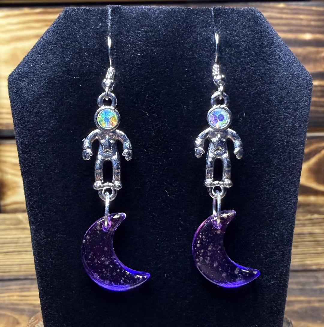 NEW Man on the Moon Astronaut Earrings w/ Purple Moon