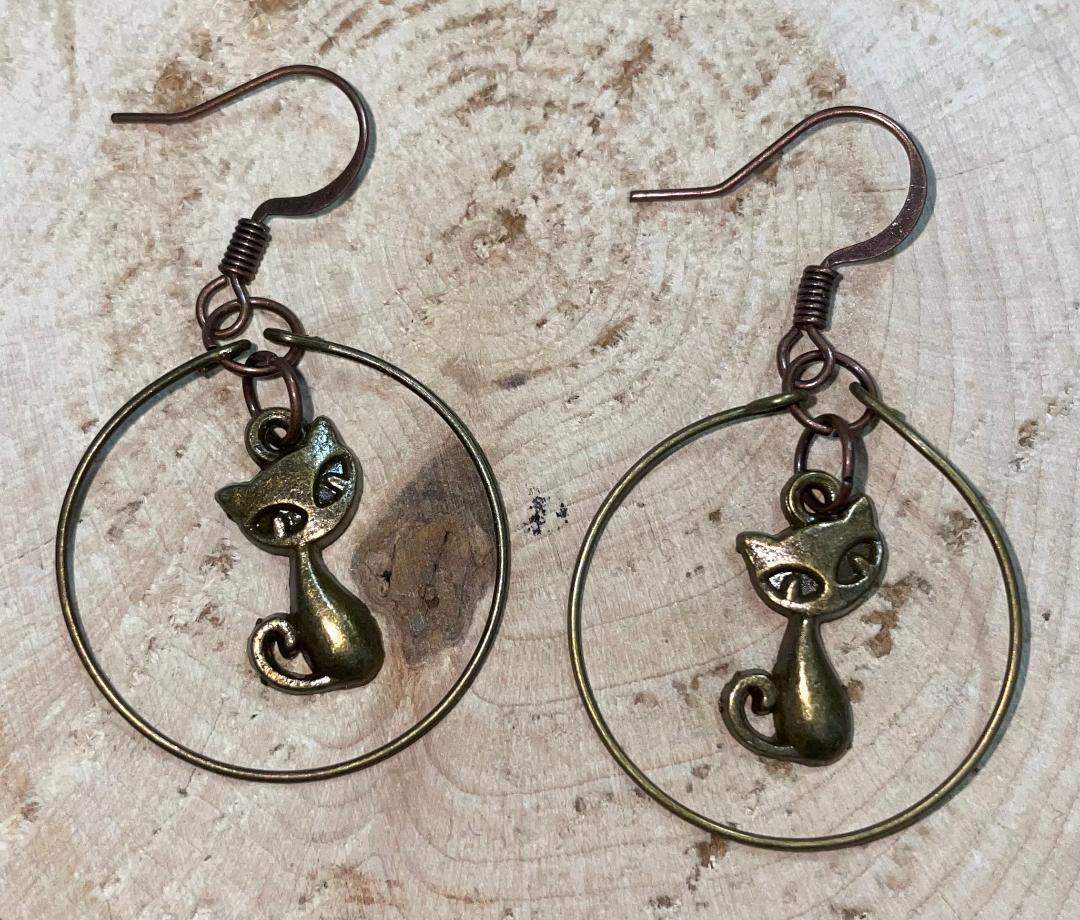 NEW Retro Atomic Cat Bronze Hoop Drop Earrings