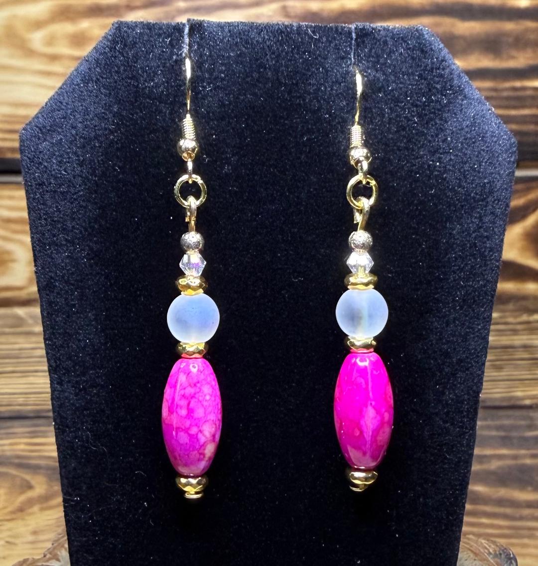 NEW Bandhani Style Hot Pink Oval Rice Bead Earrings w/ Frosted White Glass Beads