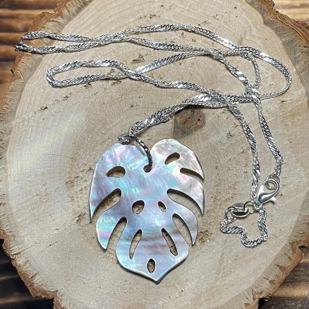 NEW Natural Black Lip Shell Leaf Charm 18" Necklace