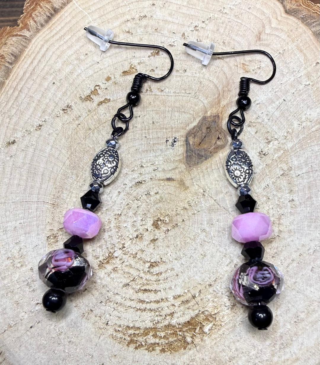 NEW Black & Pink Rose Glass Beaded Earrings