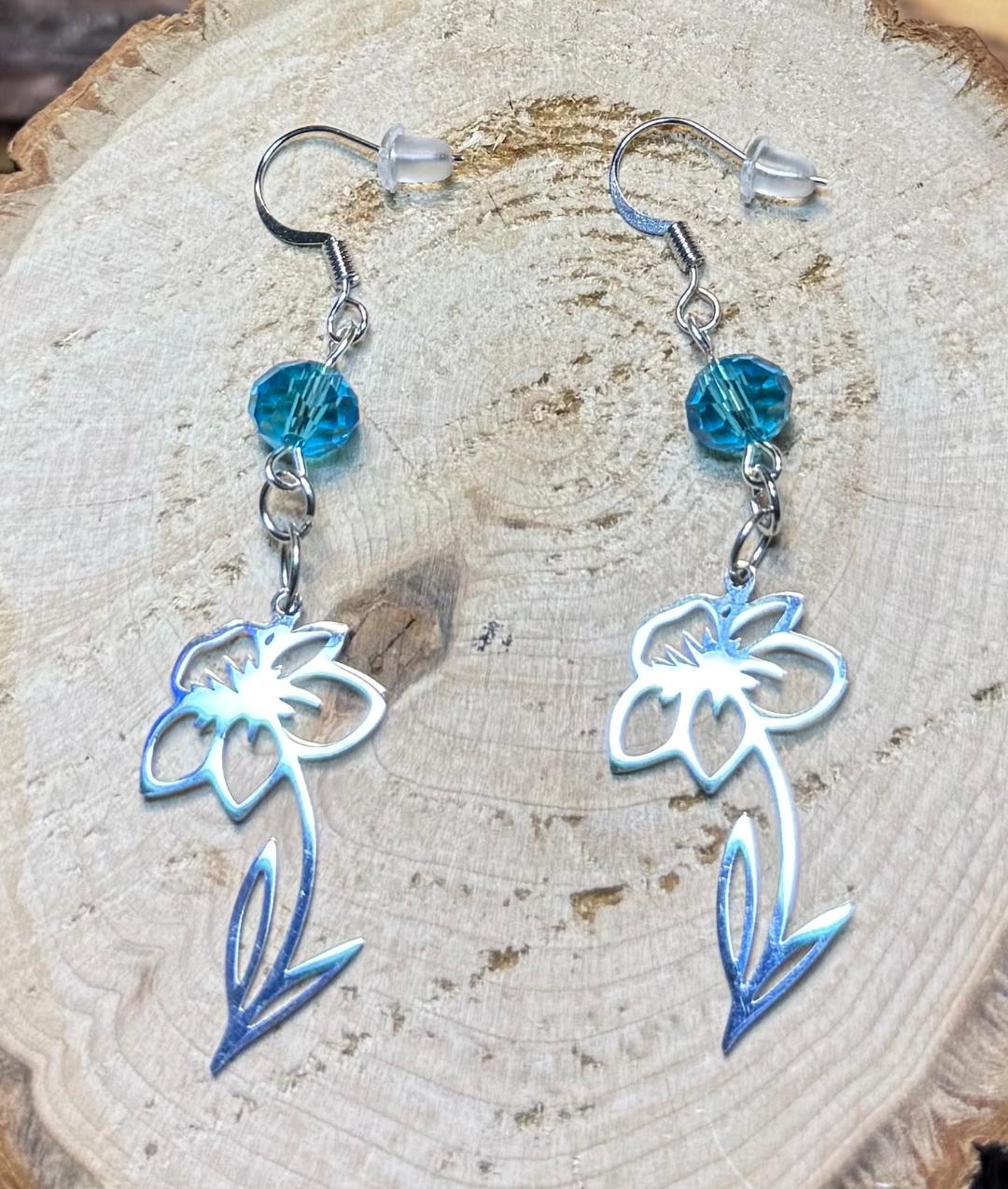 NEW Stainless Steel Silver Hollow Flower Outline Charm &  Teal Blue Bead Earrings