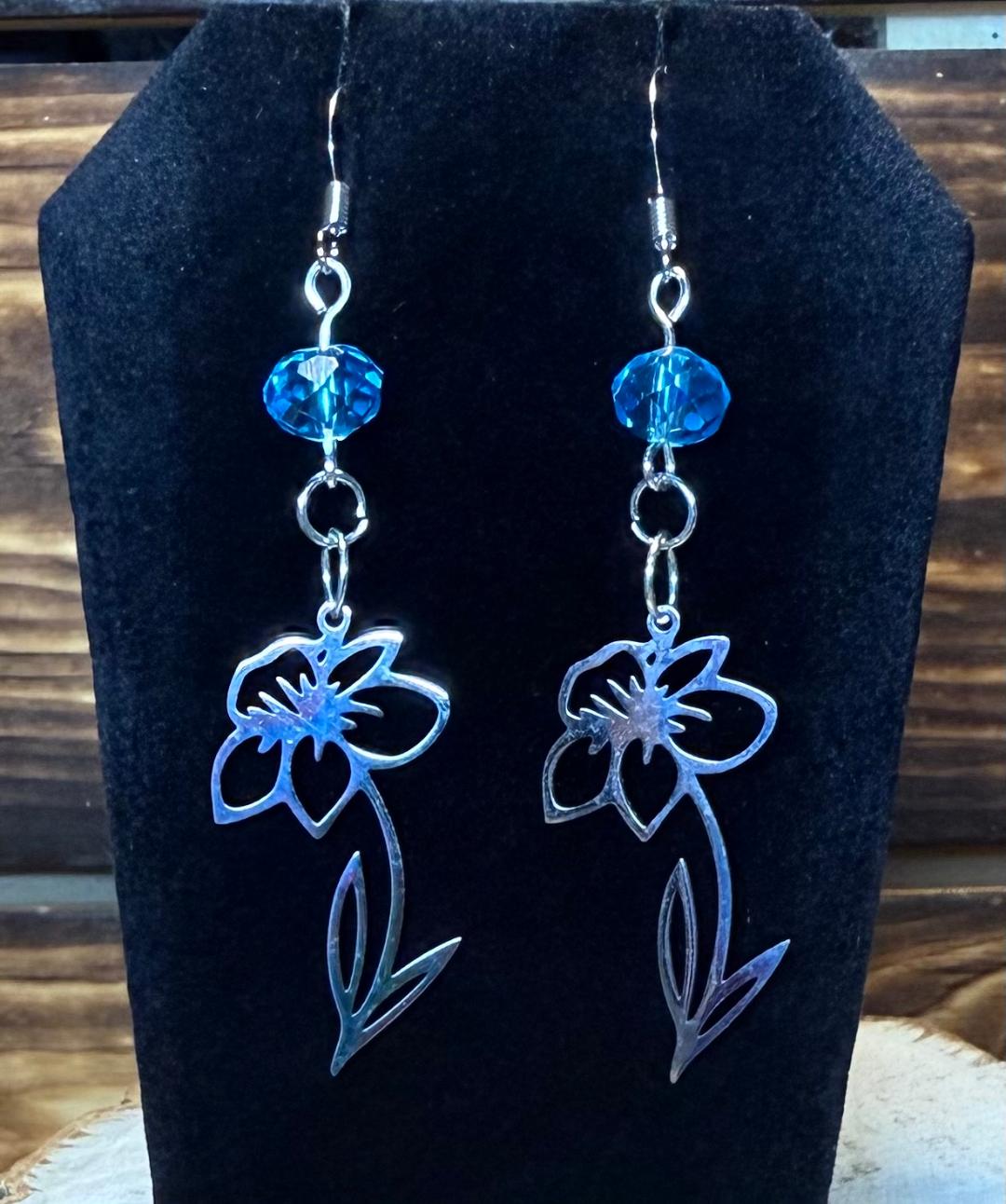 NEW Stainless Steel Silver Hollow Flower Outline Charm &  Teal Blue Bead Earrings