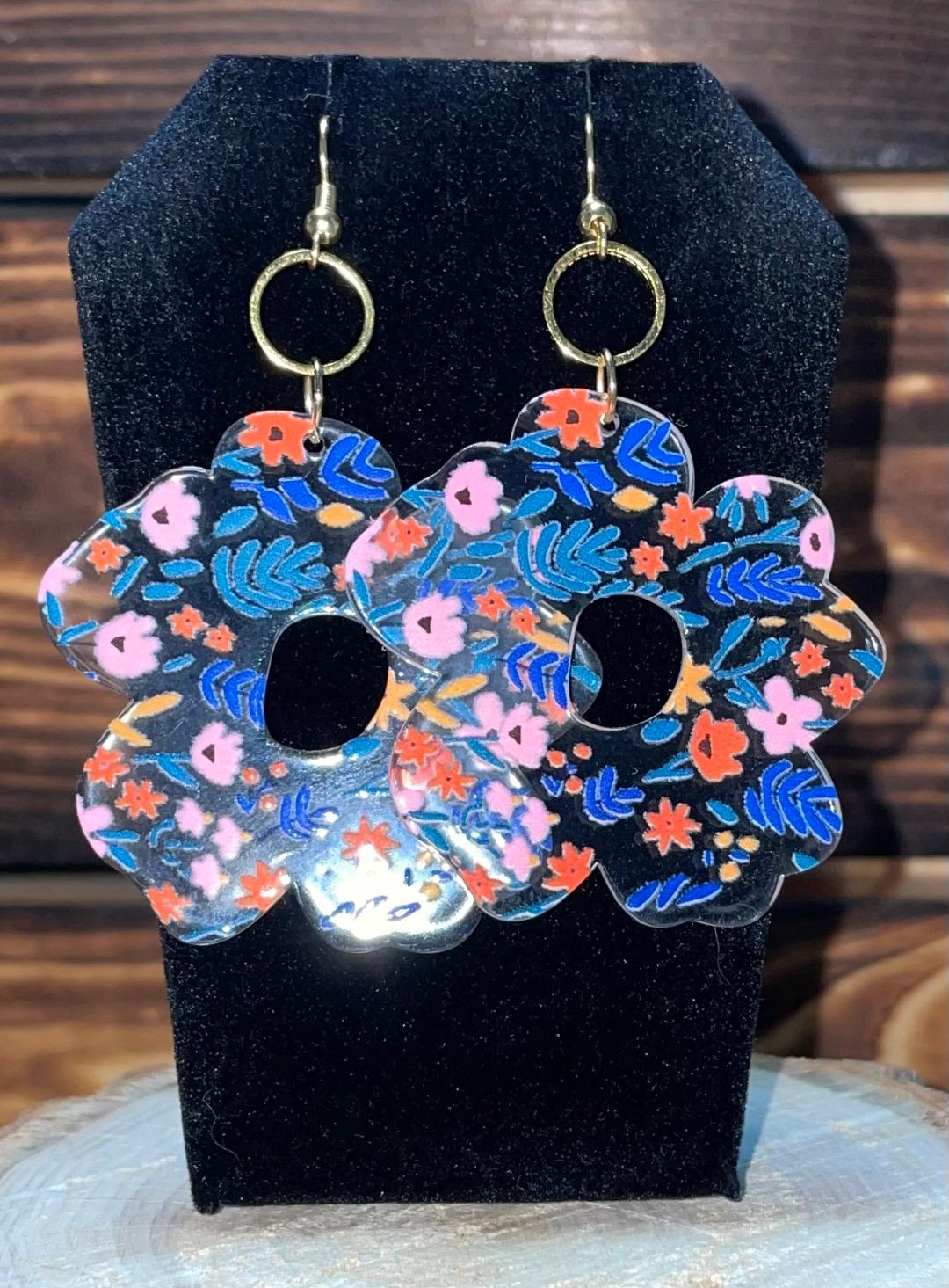 NEW Chic Flower Shaped Acrylic Pink Blue Orange Flower Accented Earrings