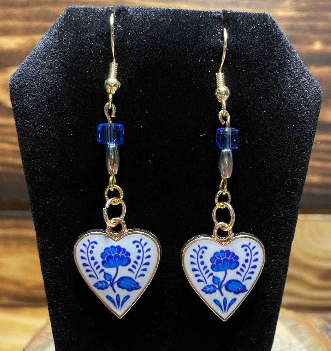 NEW White Heart Blue Flower & Bead Earrings