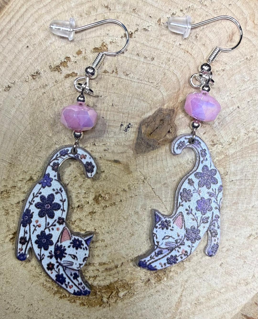 NEW Bohemian Floral Stretching Cat Acrylic Charm Earrings w/ Pink Glass Beads