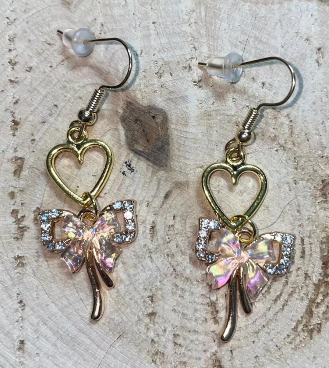 NEW Romantic Bow Heart Clear Rhinestone Gold Tone Dangle Drop Earrings
