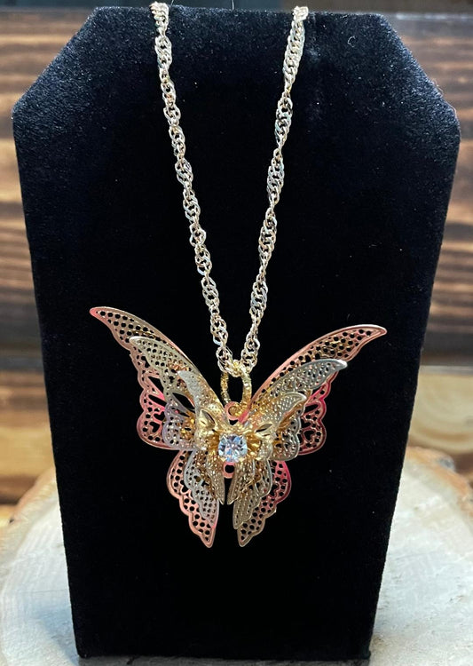 NEW Intricate Gold Tone Filigree Butterfly Necklace 18"