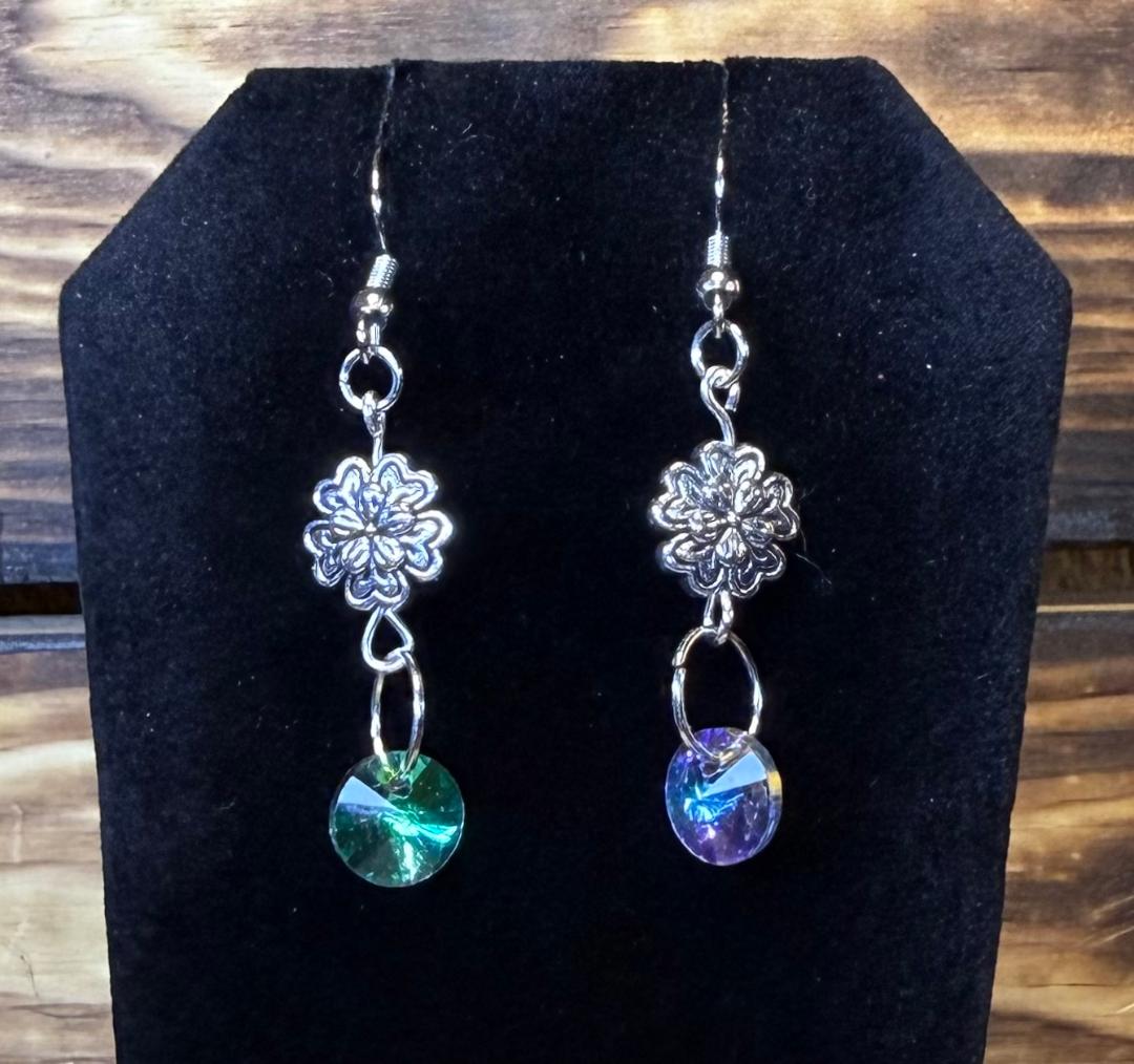 NEW Celtic Flower Bead Earrings w/ Iridescent Rainbow Gem