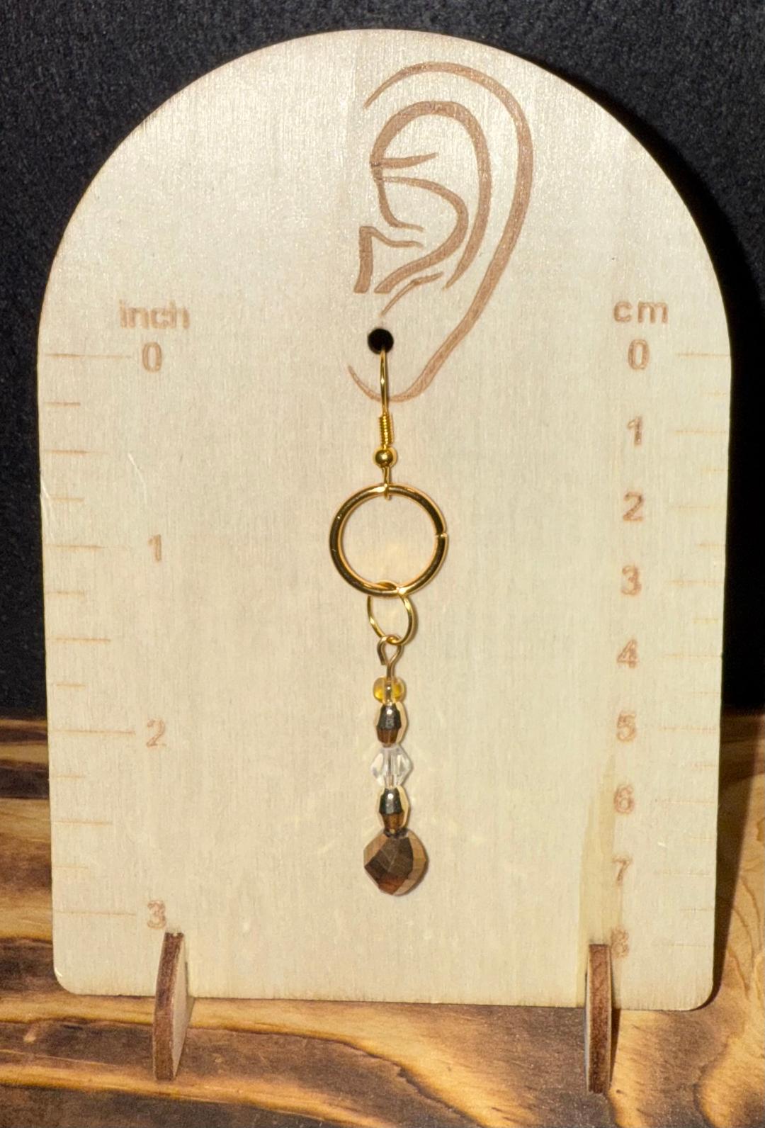 NEW Lovely Artsy Modest Faceted Bead & Circle Earrings