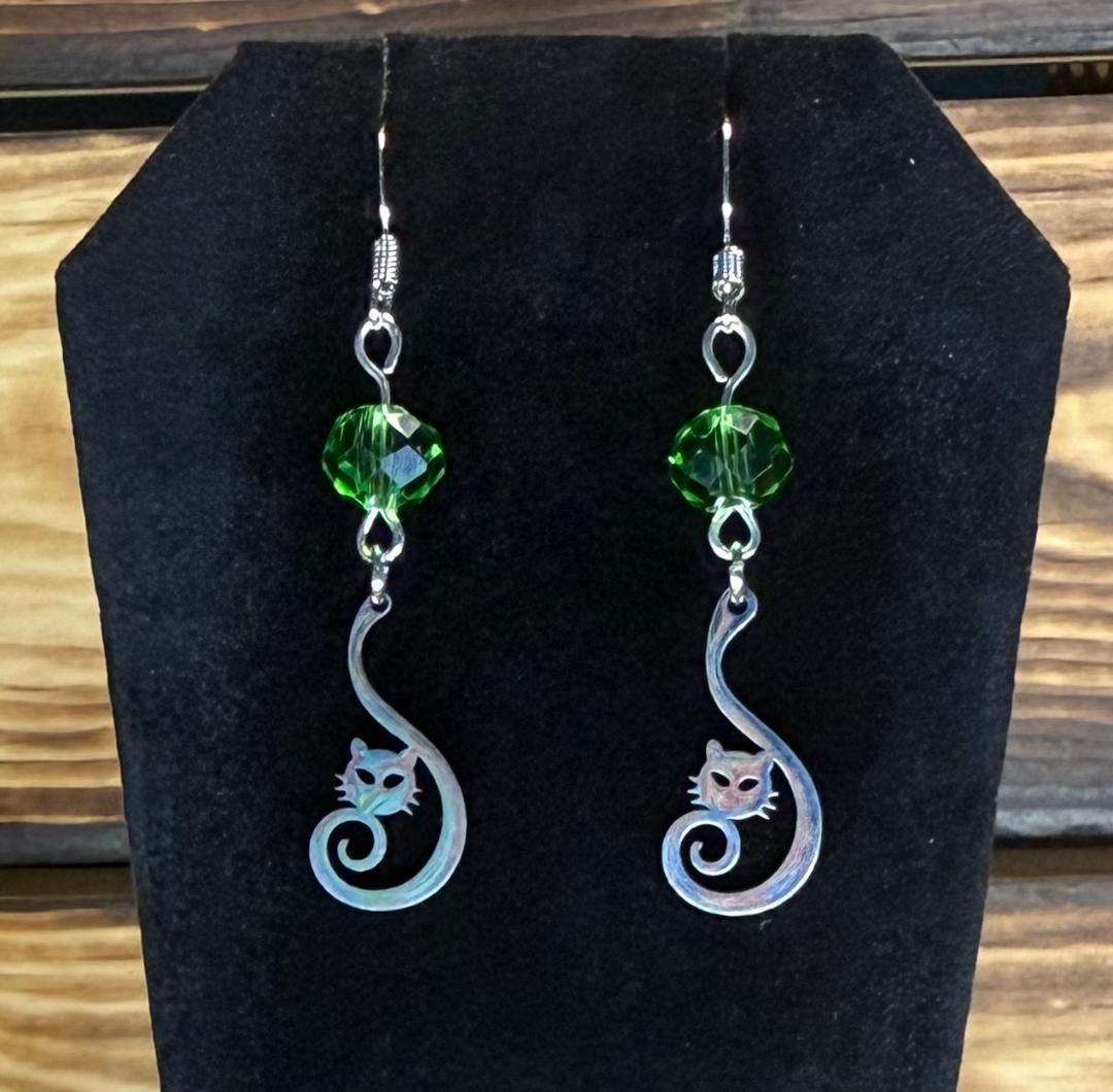NEW Curled Tail Stainless Steel Cat Charm Earrings w/ Green Glass Faceted Beads