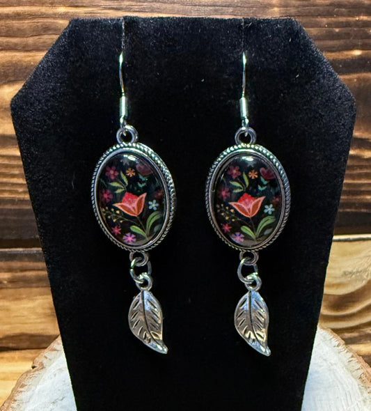 NEW Floral Oval Dome Charm Earrings w/ Small Leaf