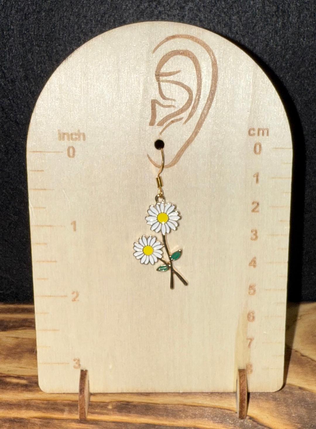 NEW Twin Daisy Flower Charm Earrings
