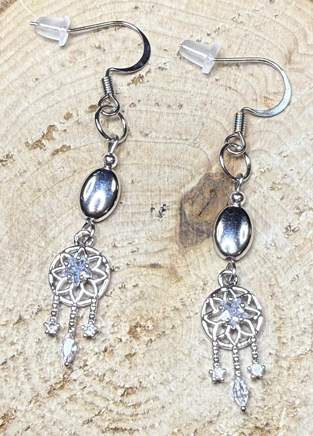 NEW Silver Alloy Dreamcatcher with Sparkling Rhinestones Earrings