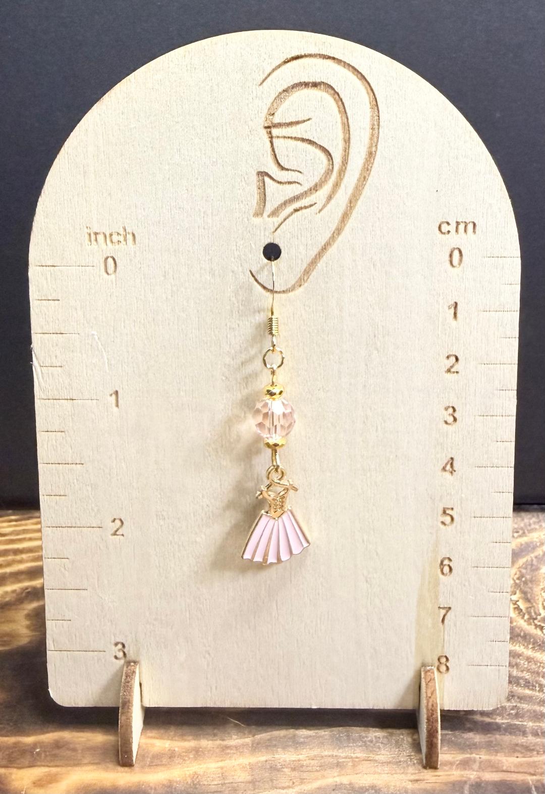 NEW Pretty Dress Earrings in Pink w/ Glass Bead