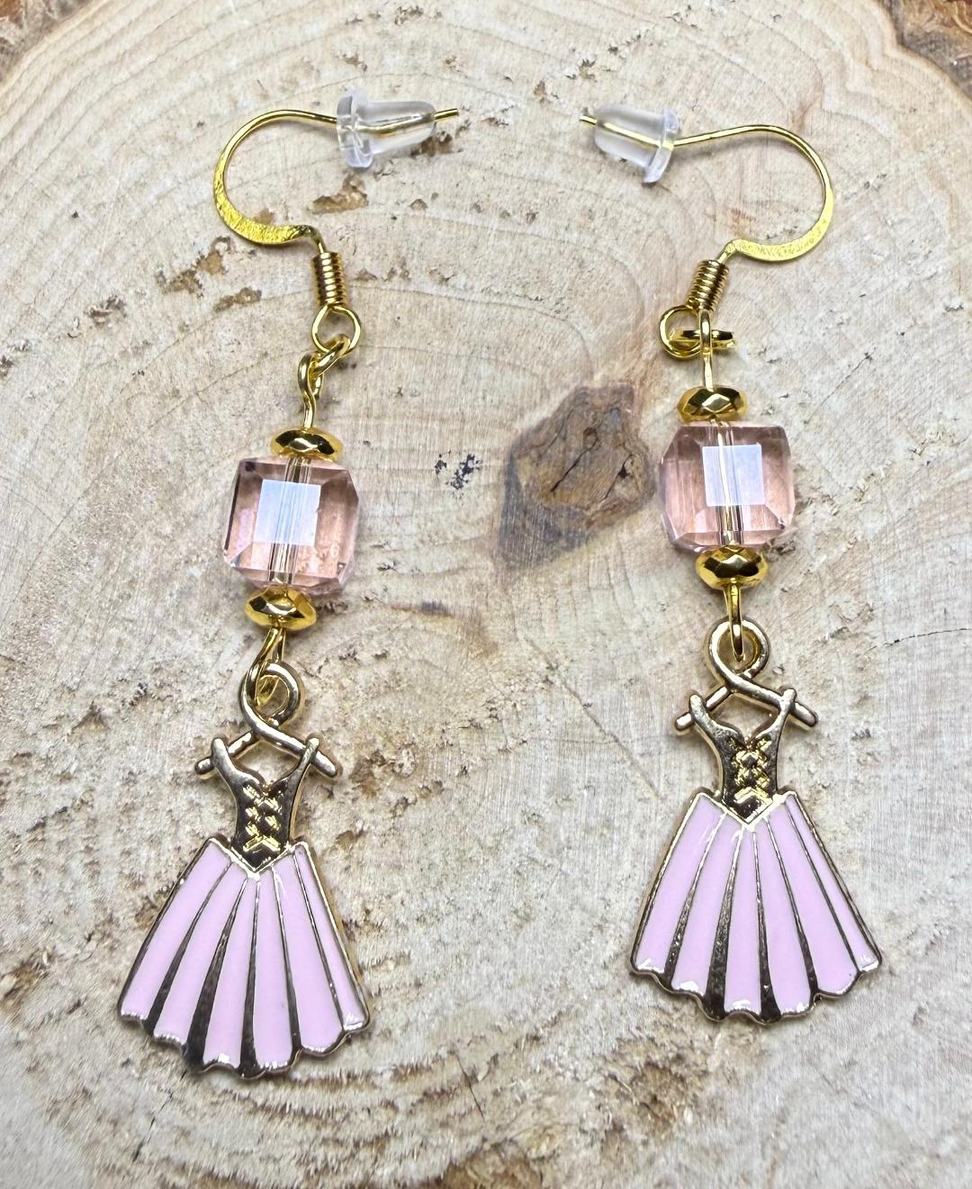 NEW Pretty Dress Earrings in Pink w/ Square Glass Bead