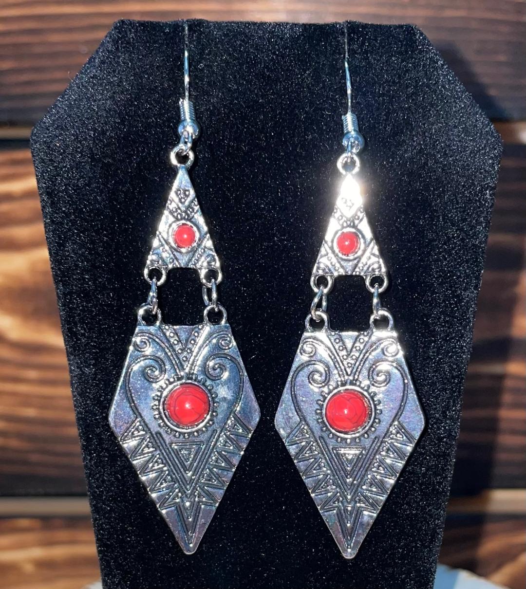 NEW Egyptian Style Red Color Center Earrings