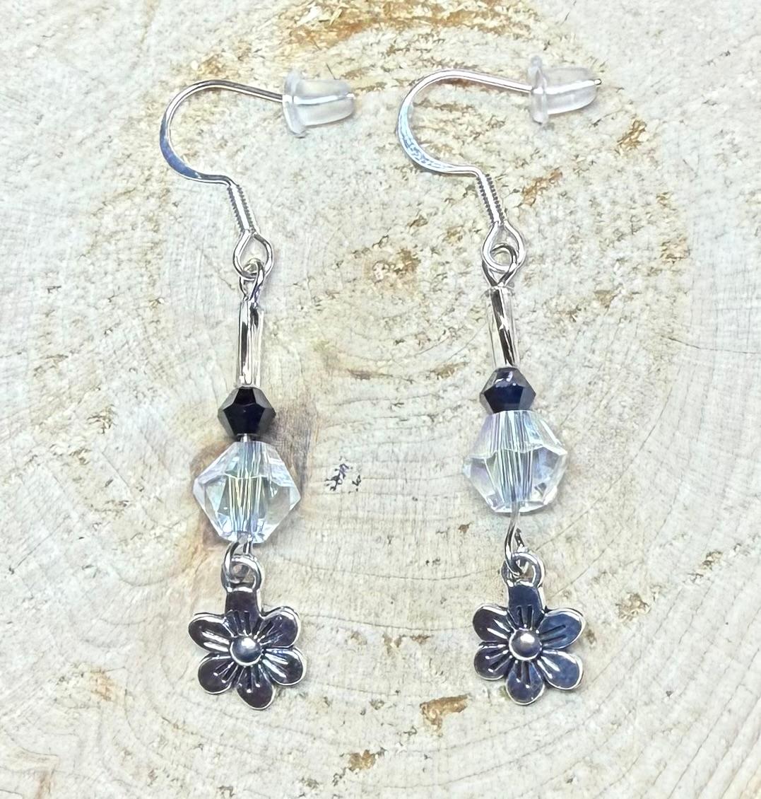 NEW Clear & Black Faceted Glass Bead Earrings w/ Tiny Silver Flowers