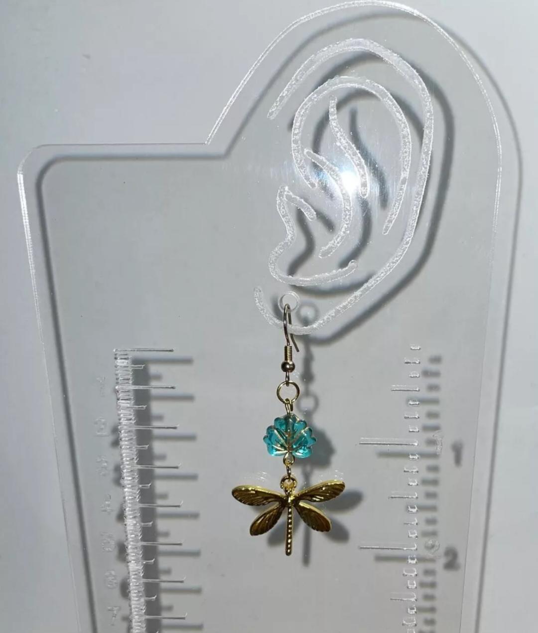 NEW Boho Gold Tone Dragonfly & Leaf Dangle Drop Earrings