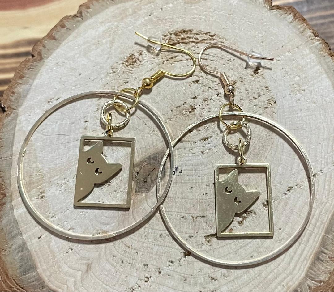 NEW Stainless Steel Gold Tone Peeking Cat Hoop Drop Earrings