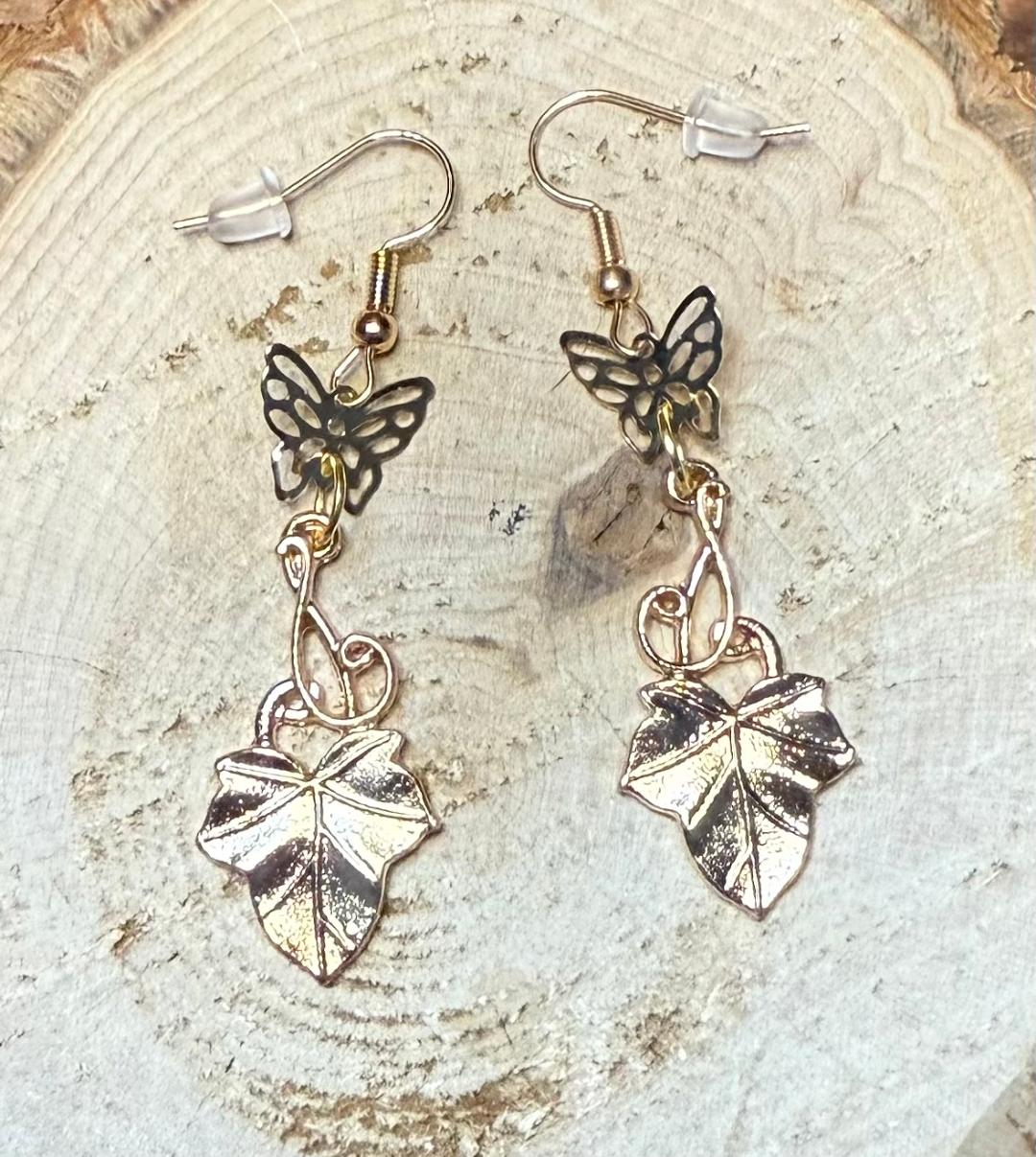 NEW Gold Tone Leaf & Vine w/ Butterfly Charm Earrings