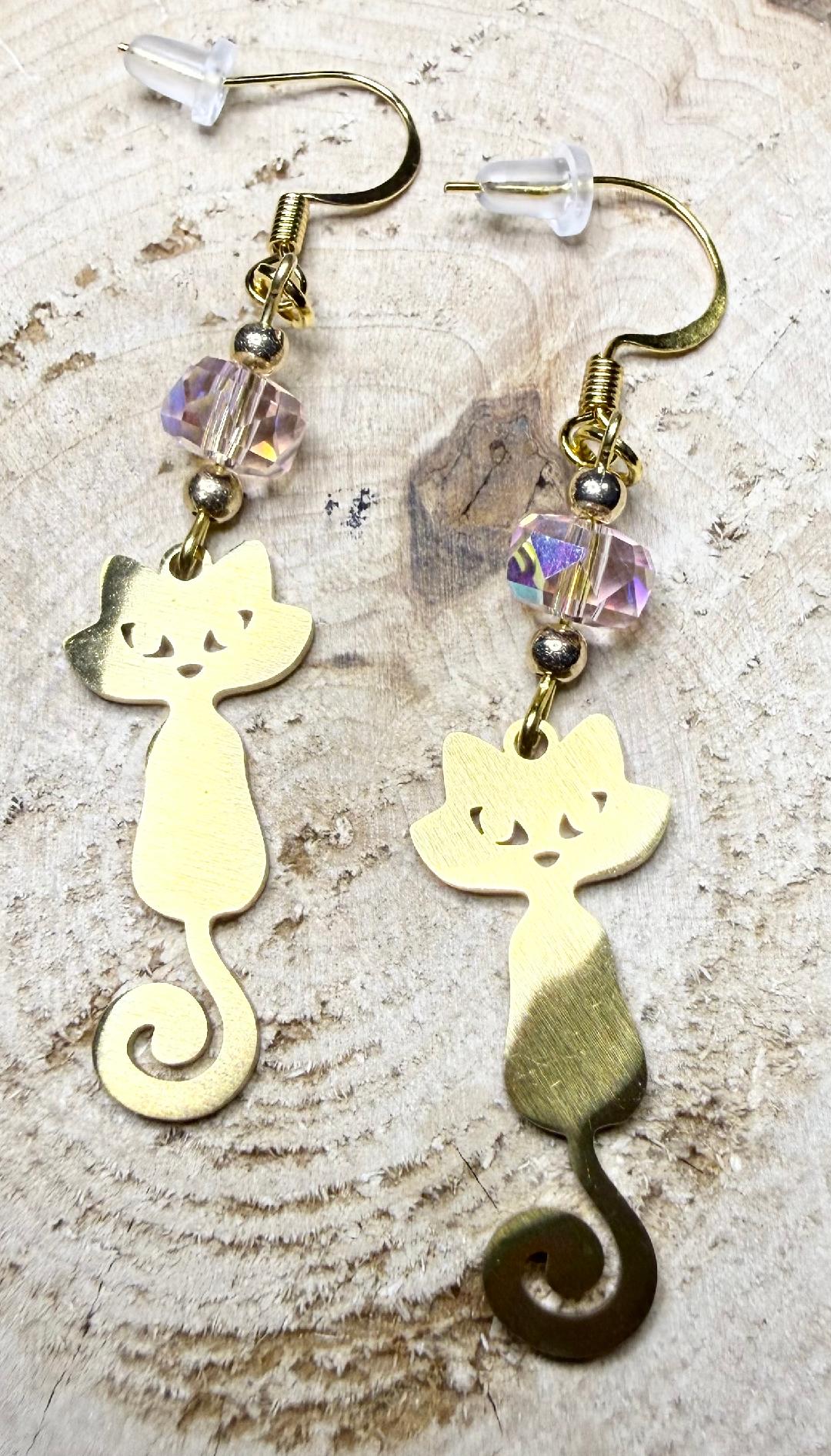 NEW Gold Stainless Steel Retro Cat Earrings w/ Pink Glass Beads