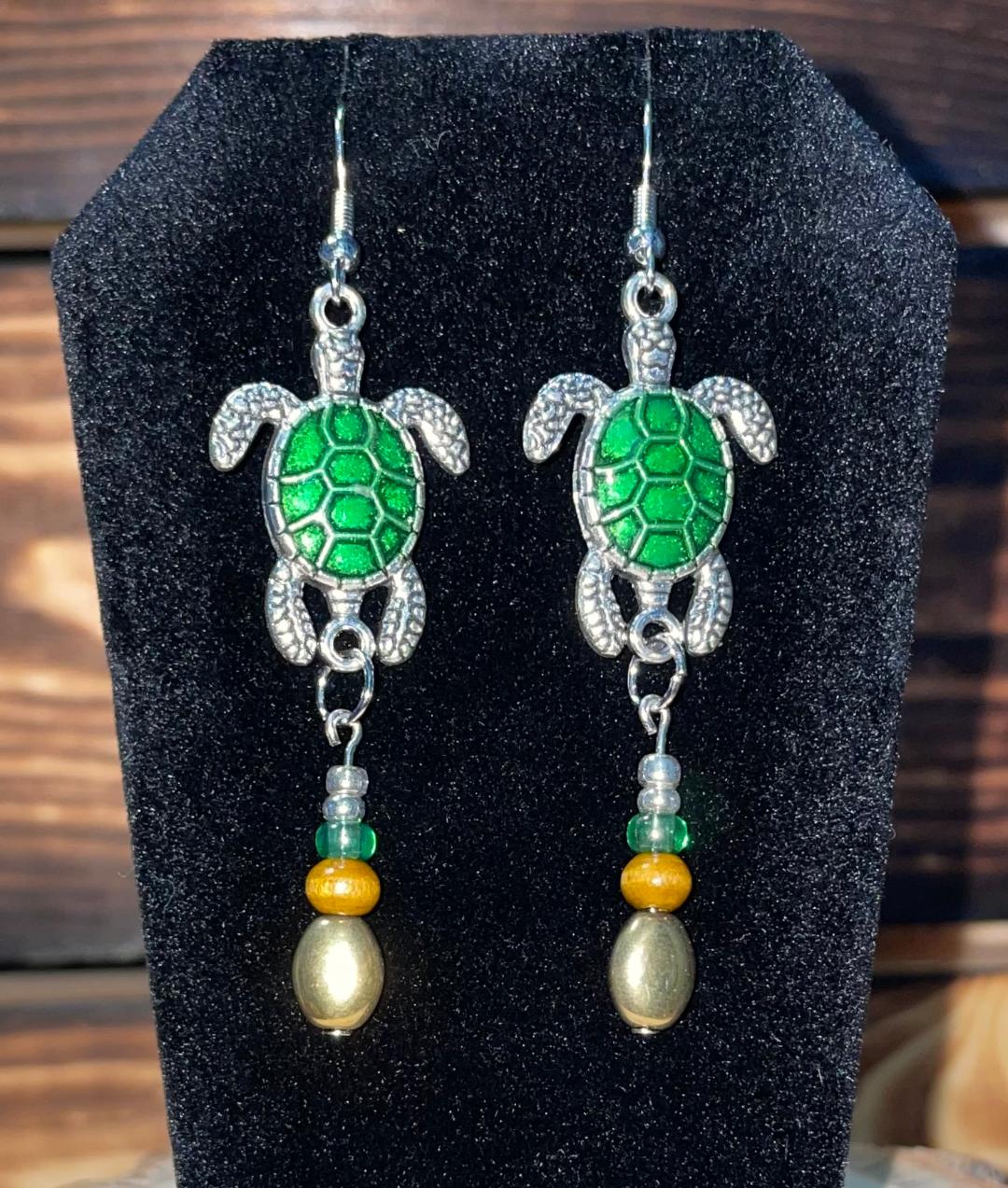 NEW Vibrant Green Enamel Turtle & Beads Drop Dangle Earrings
