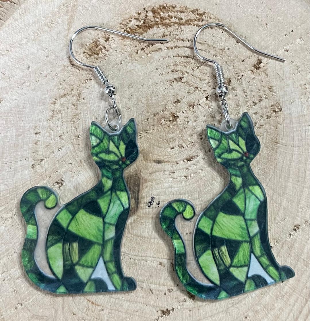 NEW Vibrant Green Stained Glass Style Boho Acrylic Cat Kitten Earrings