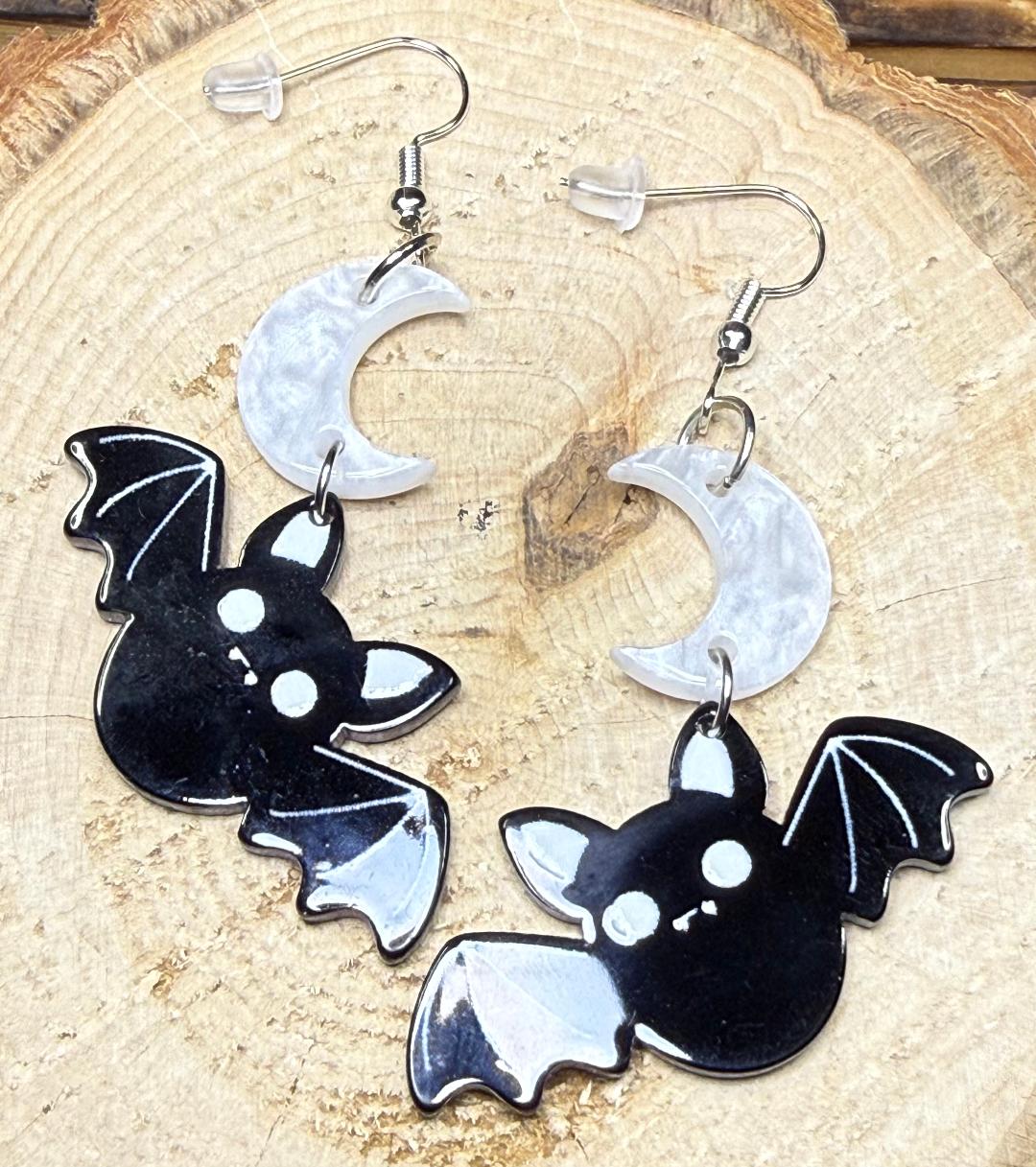 NEW Halloween Cute Flying Bat Crescent Moon Novelty Earrings