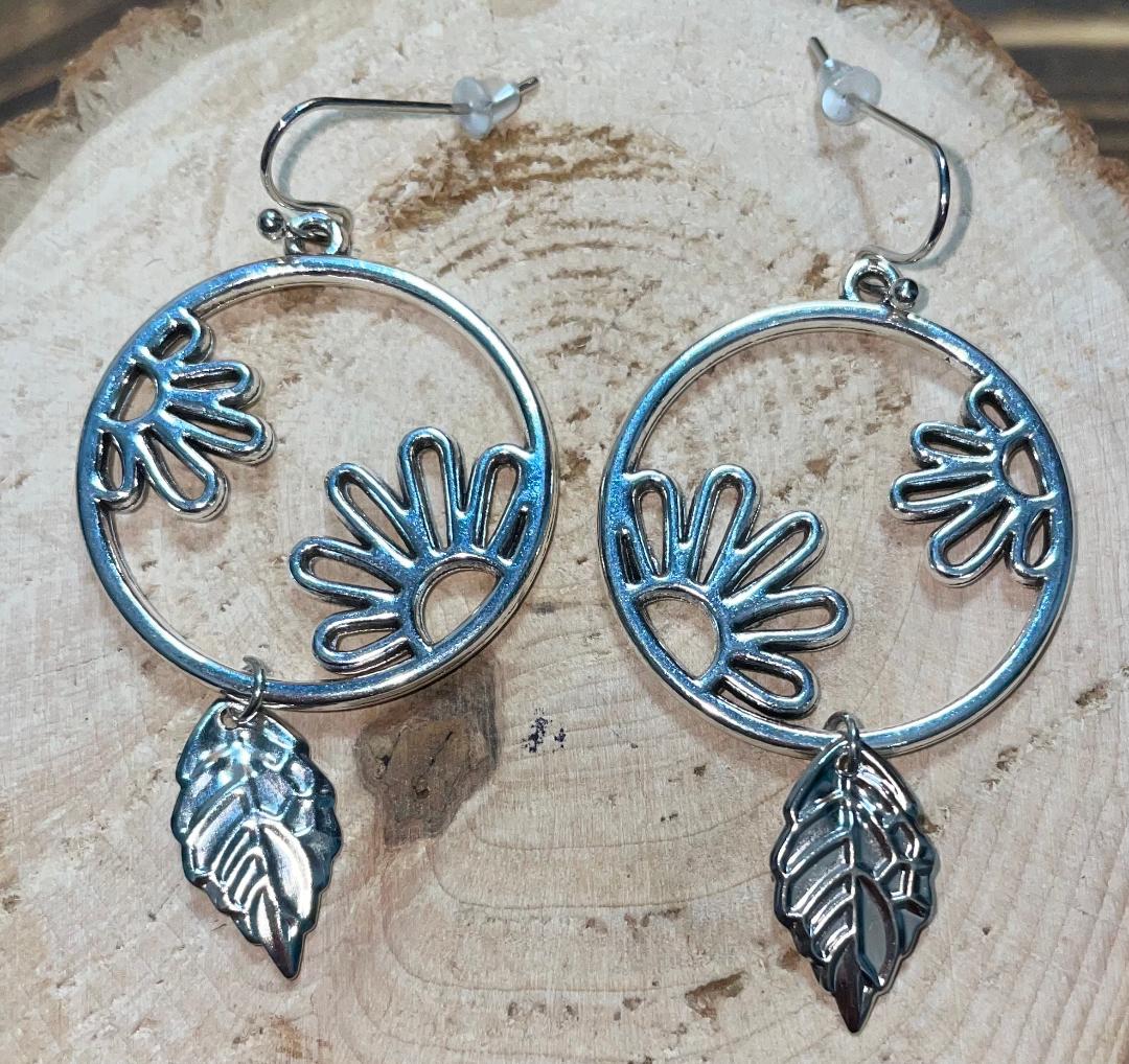 NEW Boho Hippie Silvertone Hoop Earrings  w/ Flowers & Leaves