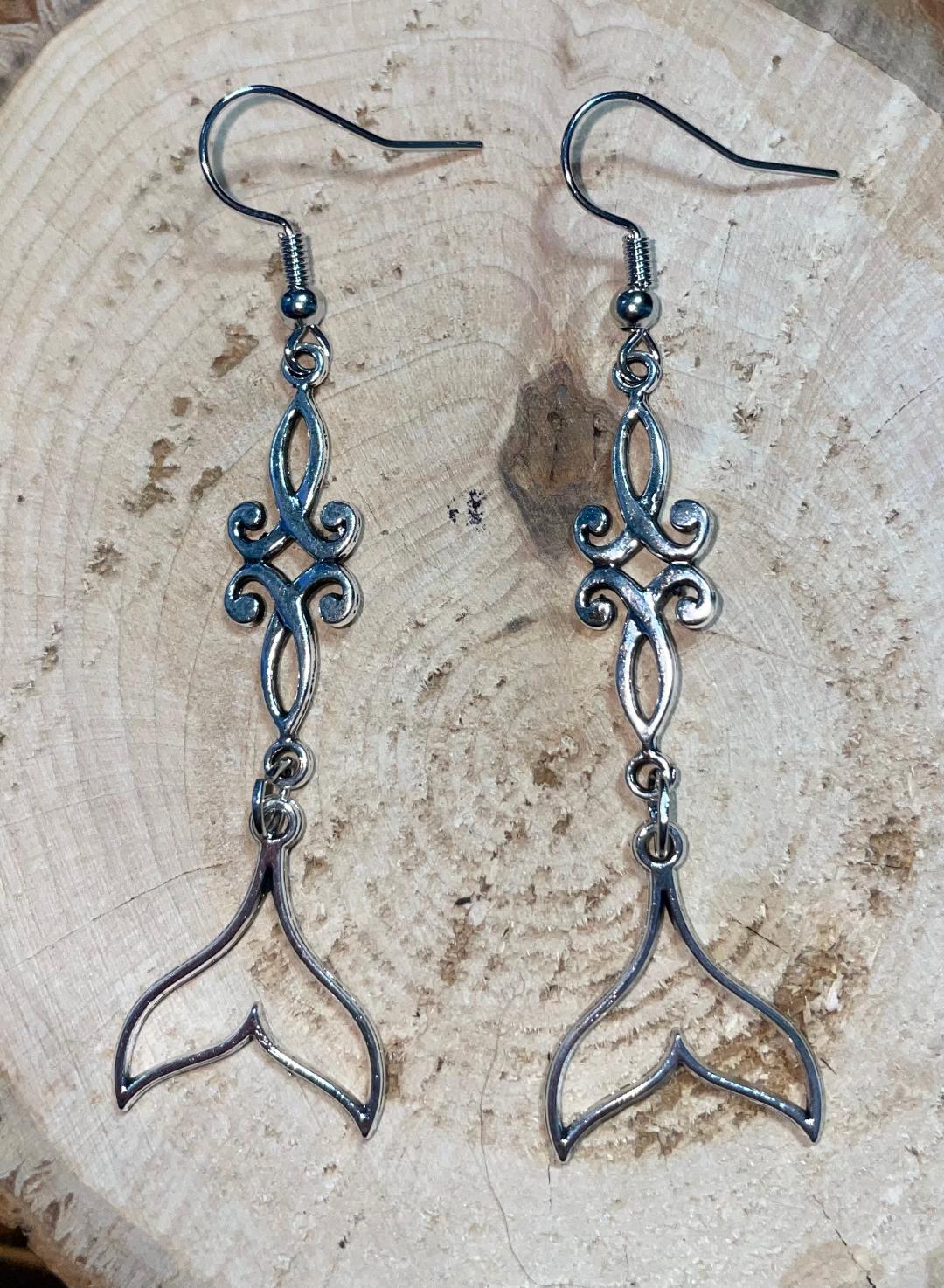 NEW Hollow Mermaid Fish Tail & Filigree Earrings