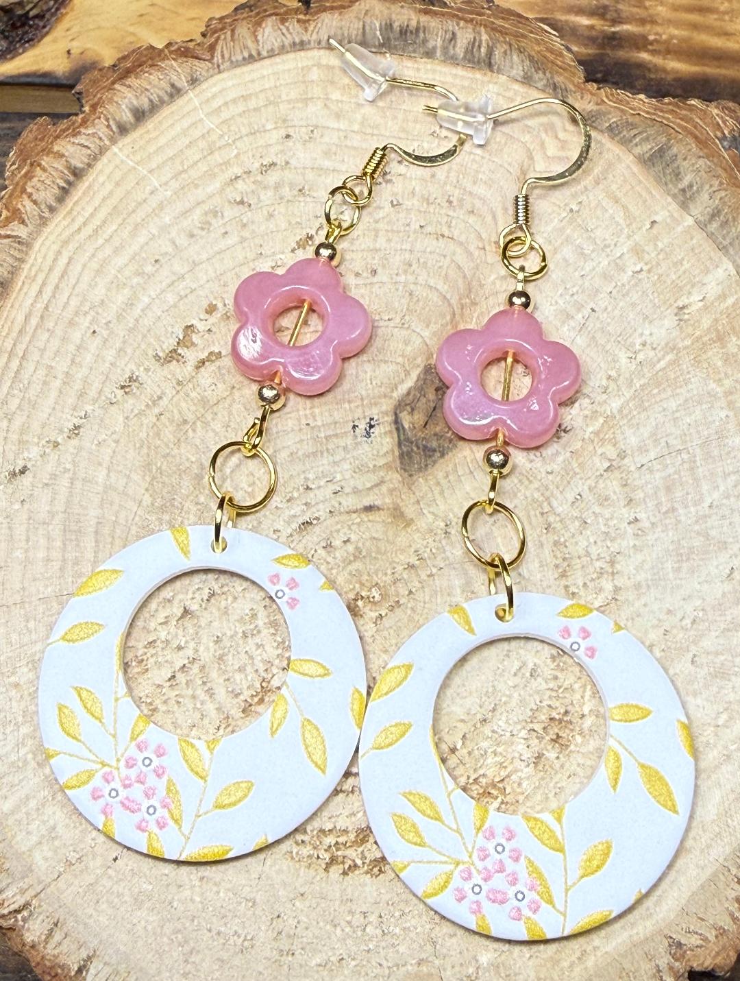 NEW Mod Hoop Floral Earrings w/ Mauve Flower Beads