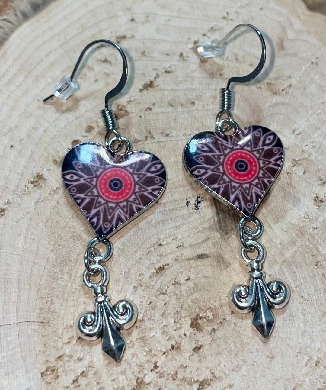 NEW Hot Pink Enamel Heart w/ Fleur-de-Lis Charm Dangle Drop Earrings